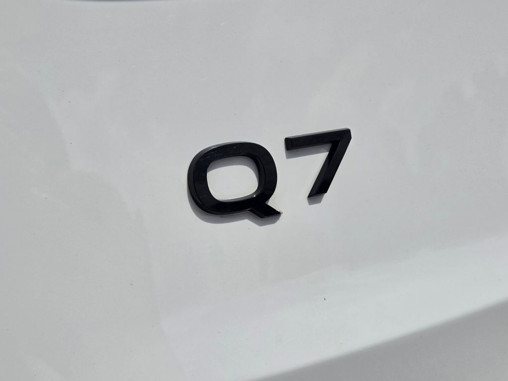 2025 Audi Q7 Premium Plus - Photo 16