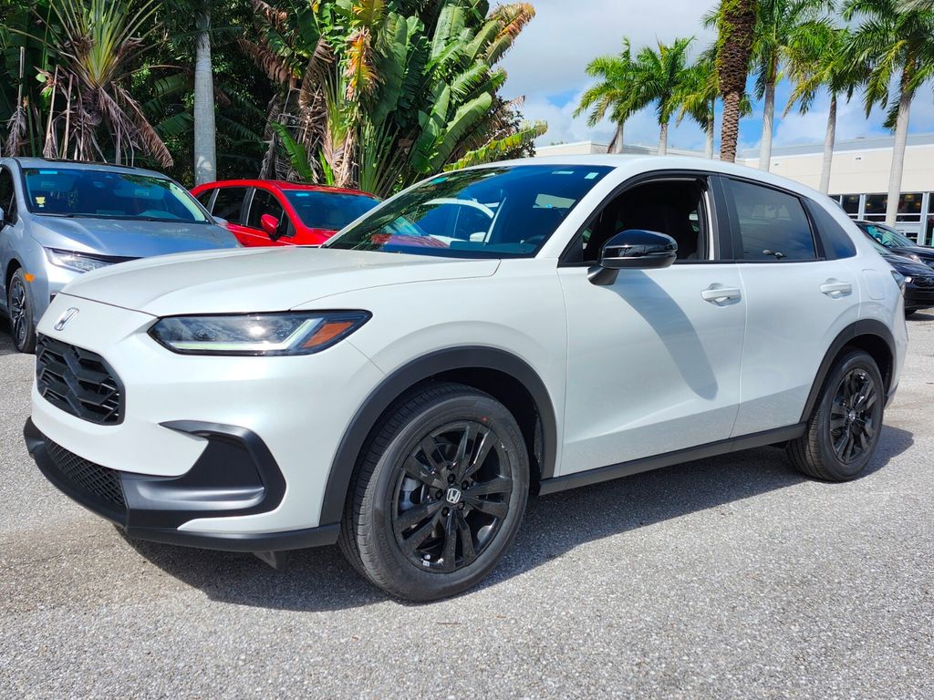 2026 Honda HR-V Sport photo 3