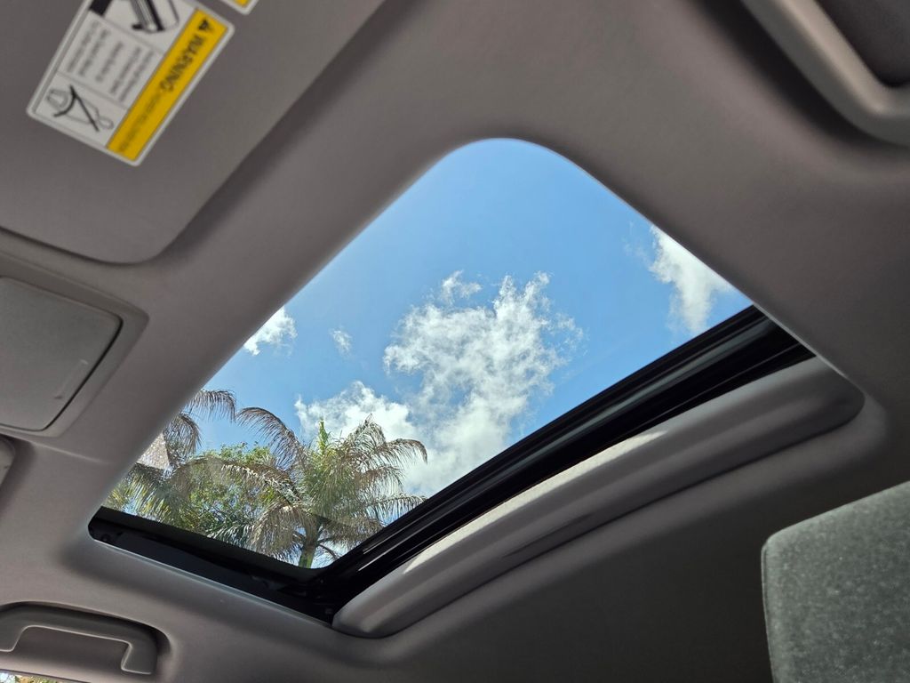 2021 Honda CR-V EX - Photo 22