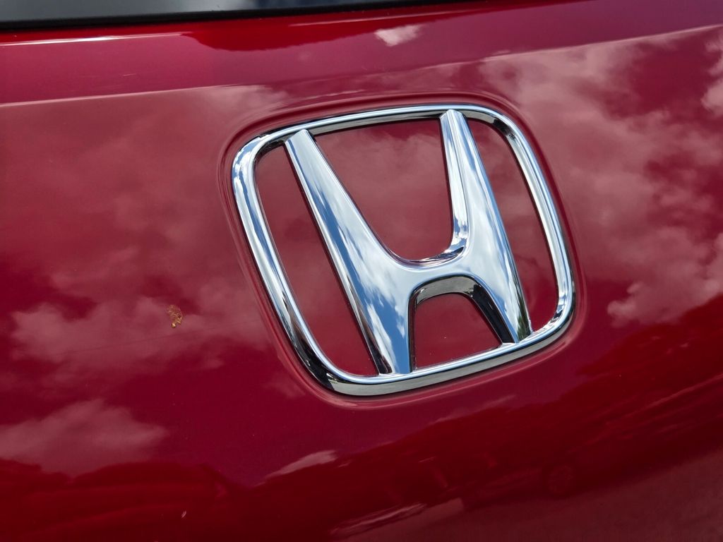 2025 Honda HR-V Sport - Photo 15