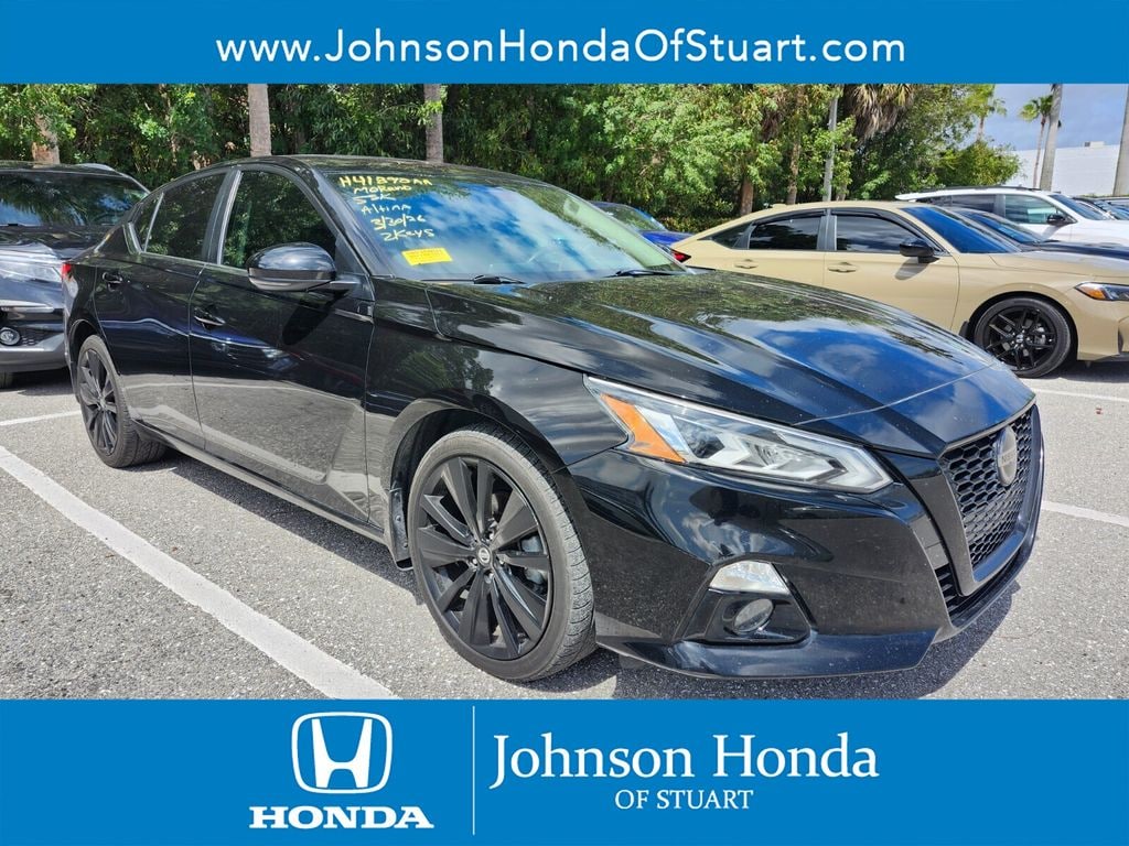 Used 2022 Nissan Altima 2.5 SR Sedan