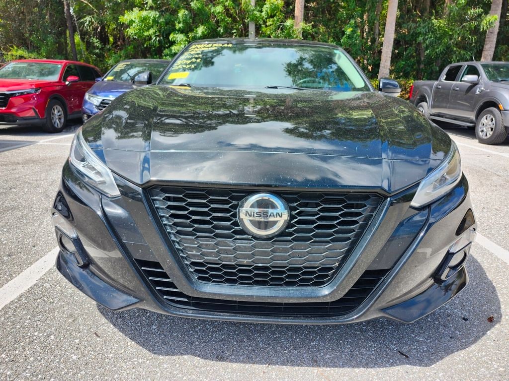 Used 2022 Nissan Altima 2.5 SR Sedan