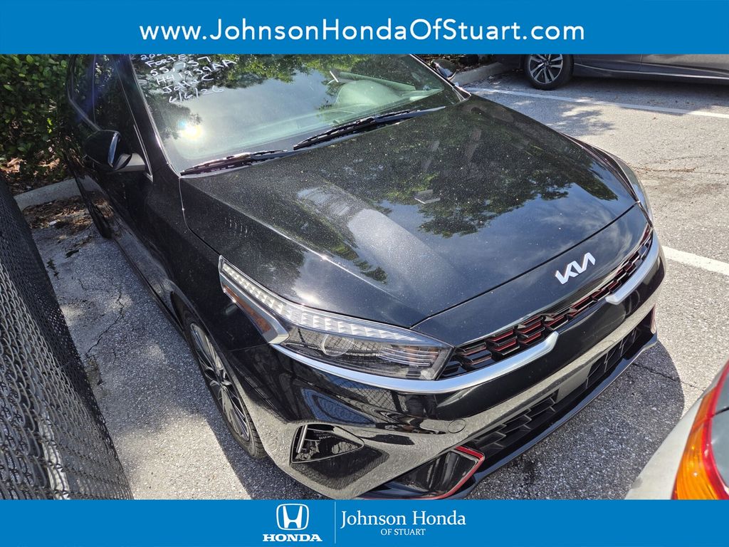 2024 Kia Forte GT-Line AT's photo