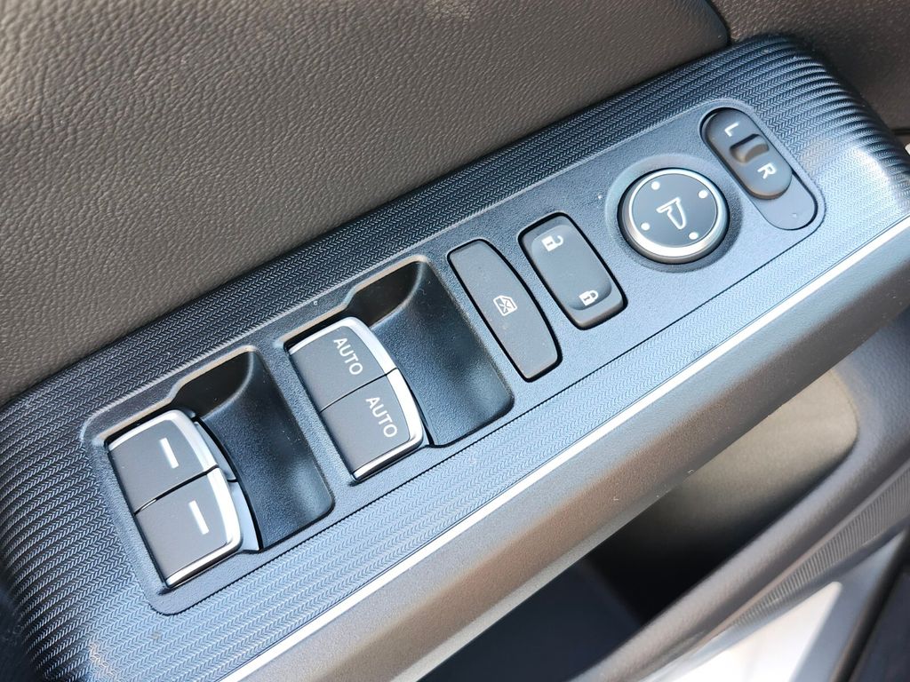 2025 Honda Civic Sport Touring - Photo 29