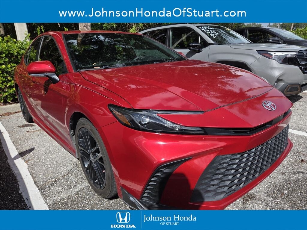 Used 2025 Toyota Camry SE Sedan
