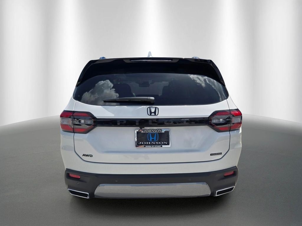 New 2026 Honda Pilot Touring SUV