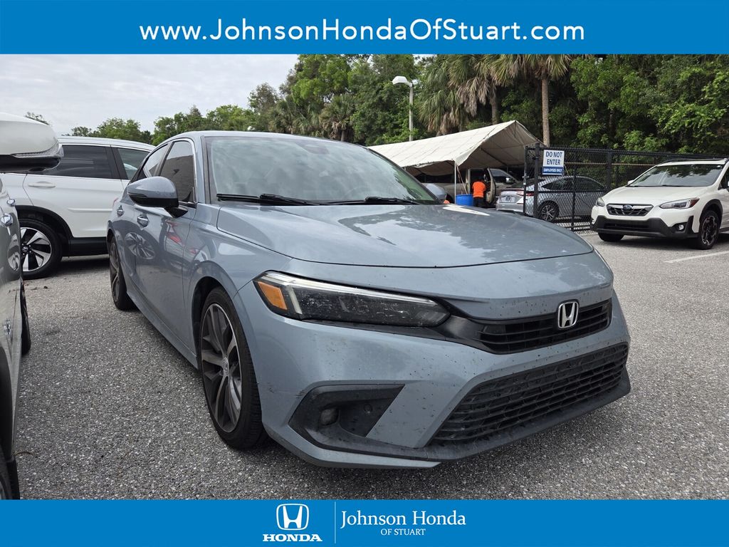 2022 Honda Civic Touring CVT's photo