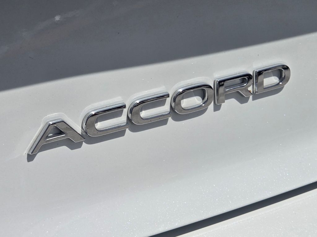 2024 Honda Accord EX - Photo 14