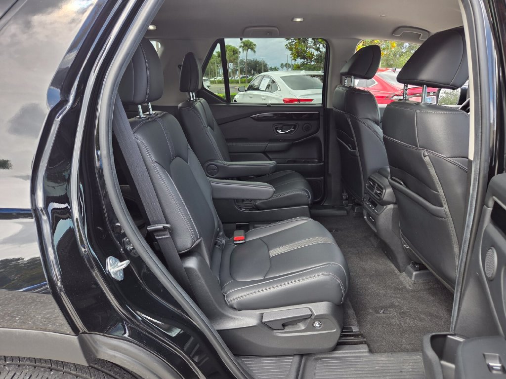 2024 Honda Pilot EX-L - Photo 15