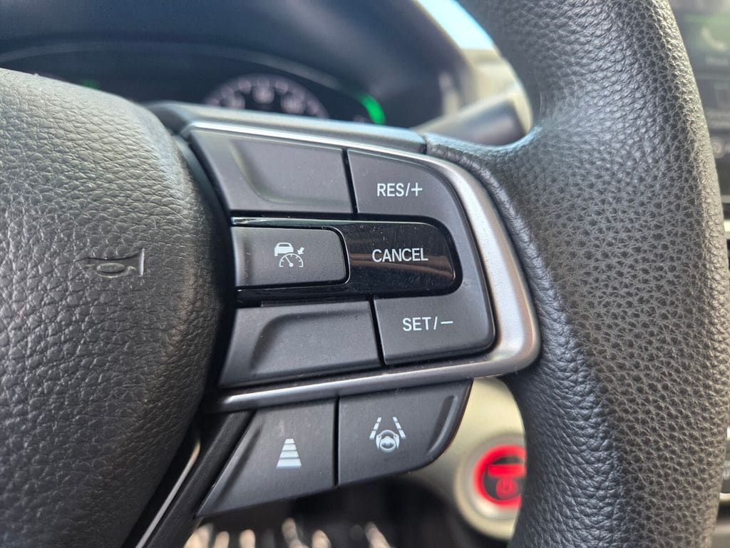 2021 Honda Accord Hybrid - Photo 21