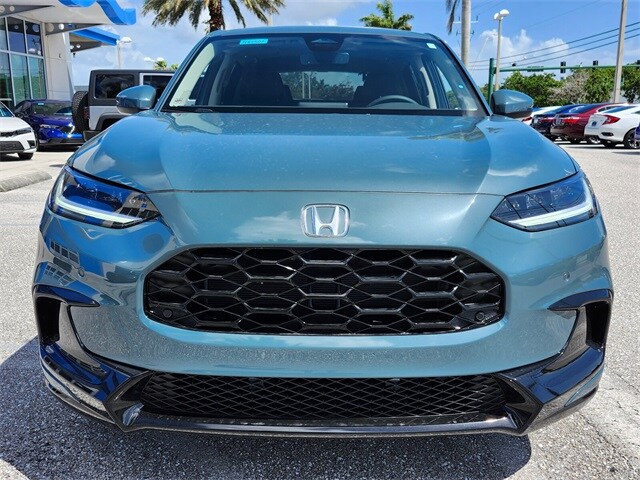 2025 Honda HR-V EX-L photo 2
