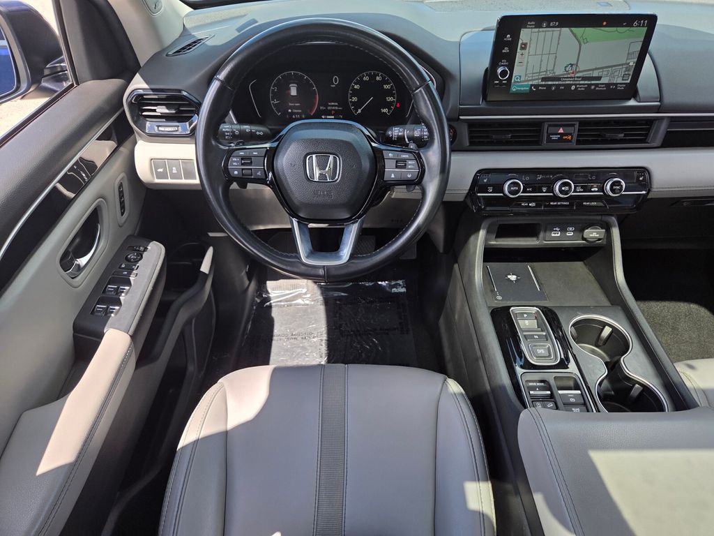 2024 Honda Pilot Touring - Photo 12