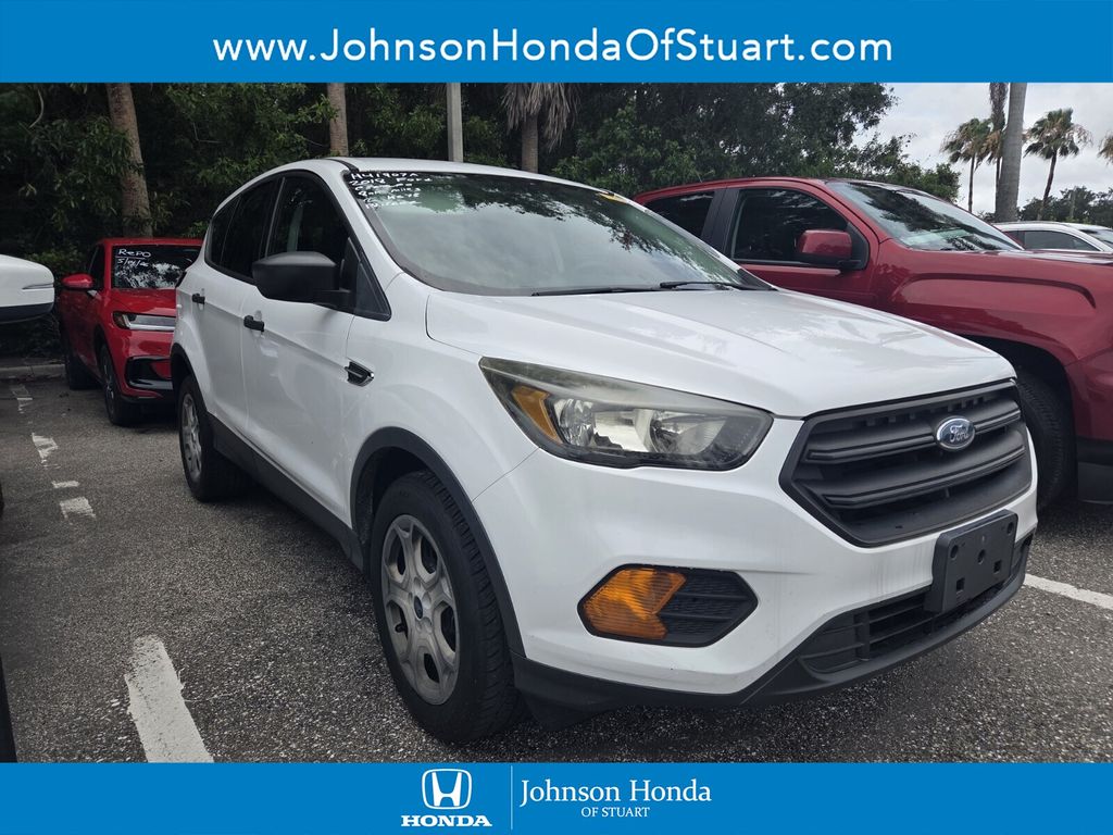 2018 Ford Escape S's photo