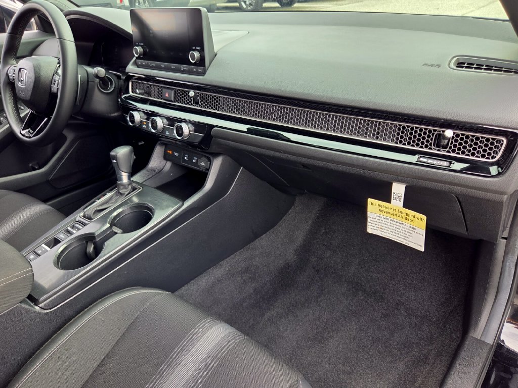 2025 Honda Civic Sport - Photo 17
