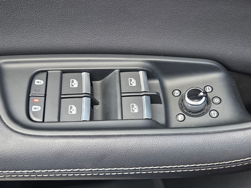 2025 Audi Q7 Premium Plus - Photo 30