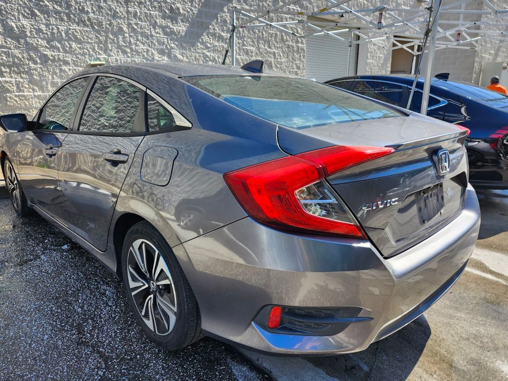 2016 Honda Civic EX-T photo 3