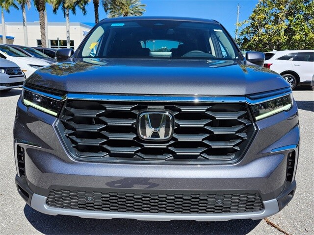 2025 Honda Pilot EX-L photo 2