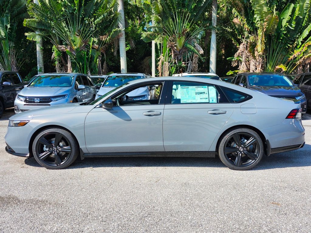 2025 Honda Accord Sport-L photo 4
