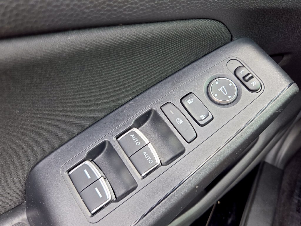 2025 Honda Civic Sport - Photo 29