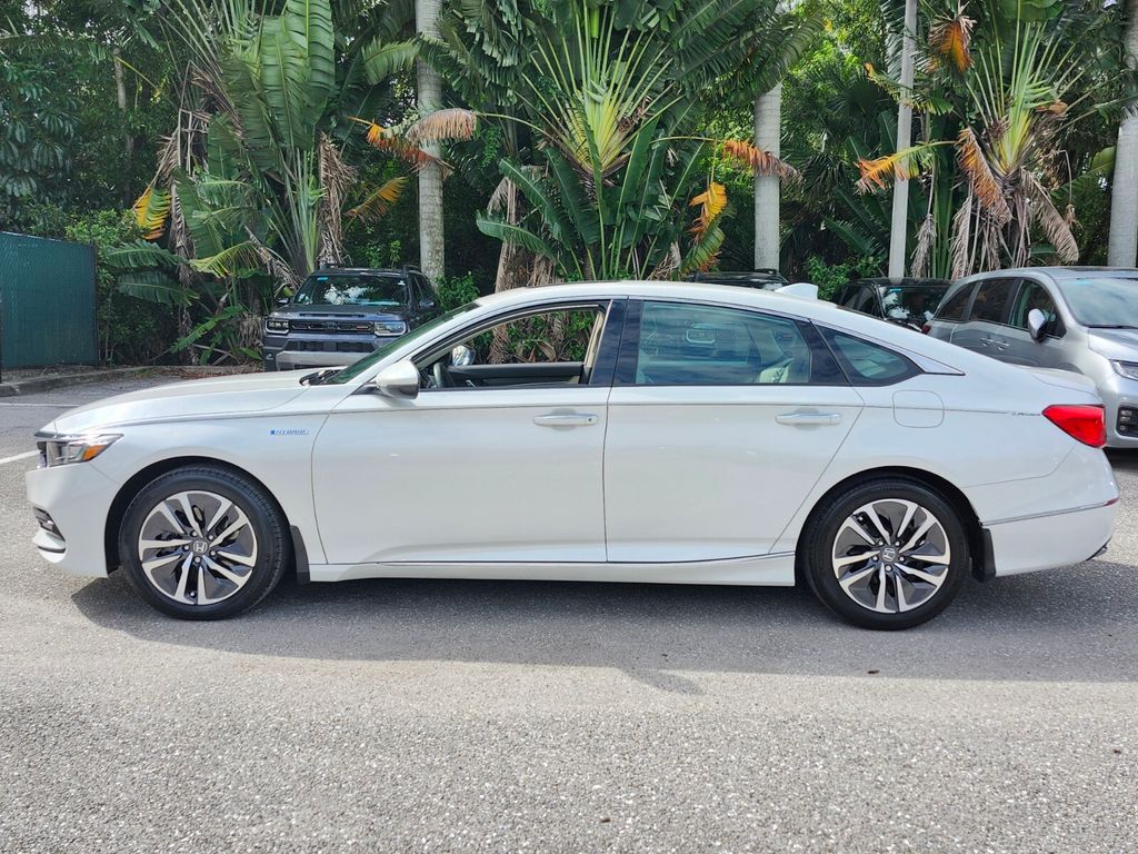 2020 Honda Accord Hybrid Touring photo 4
