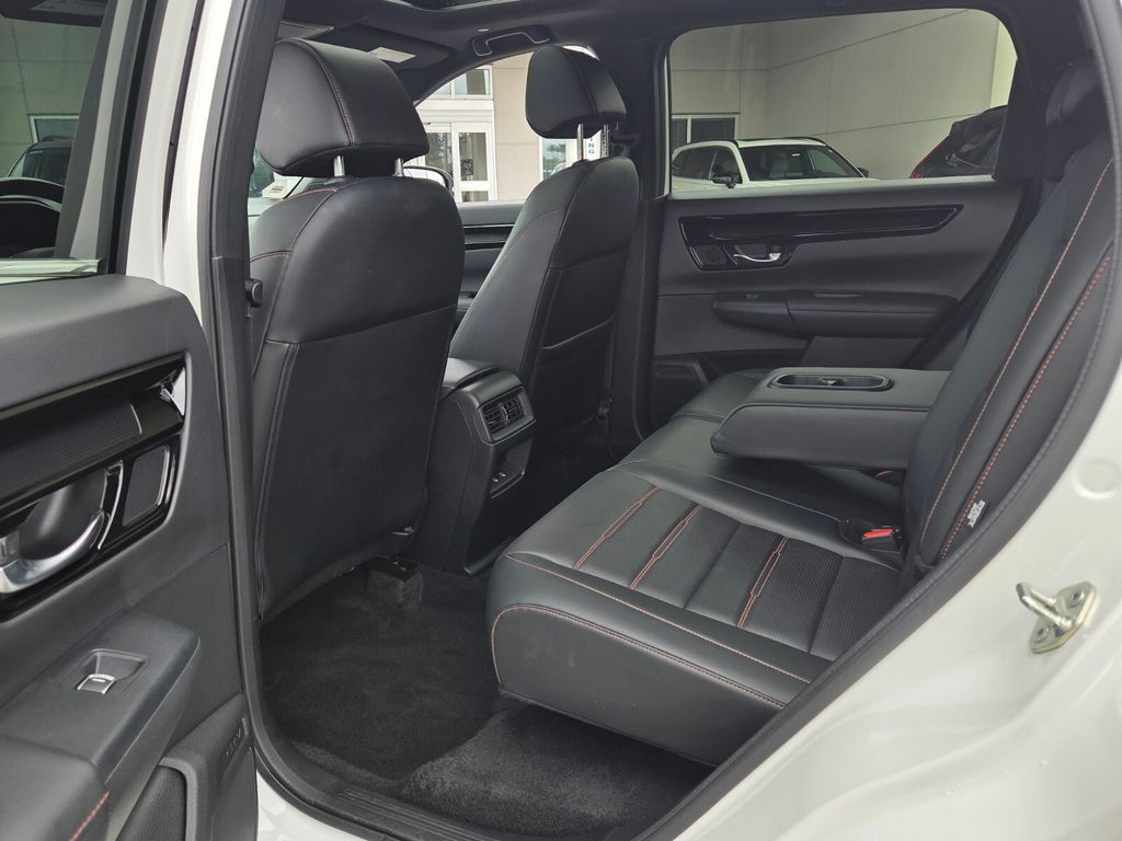 2025 Honda CR-V Sport Touring - Photo 11
