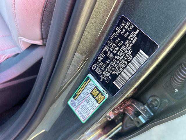 2025 Hyundai Elantra Limited - Photo 46