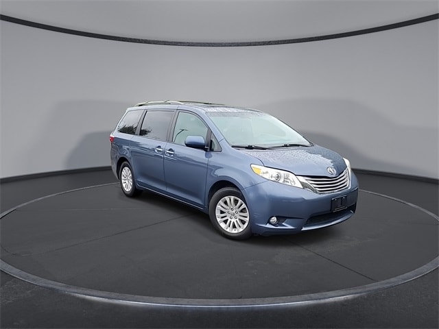 Used 2015 Toyota Sienna XLE Premium with VIN 5TDYK3DC5FS646871 for sale in Apex, NC