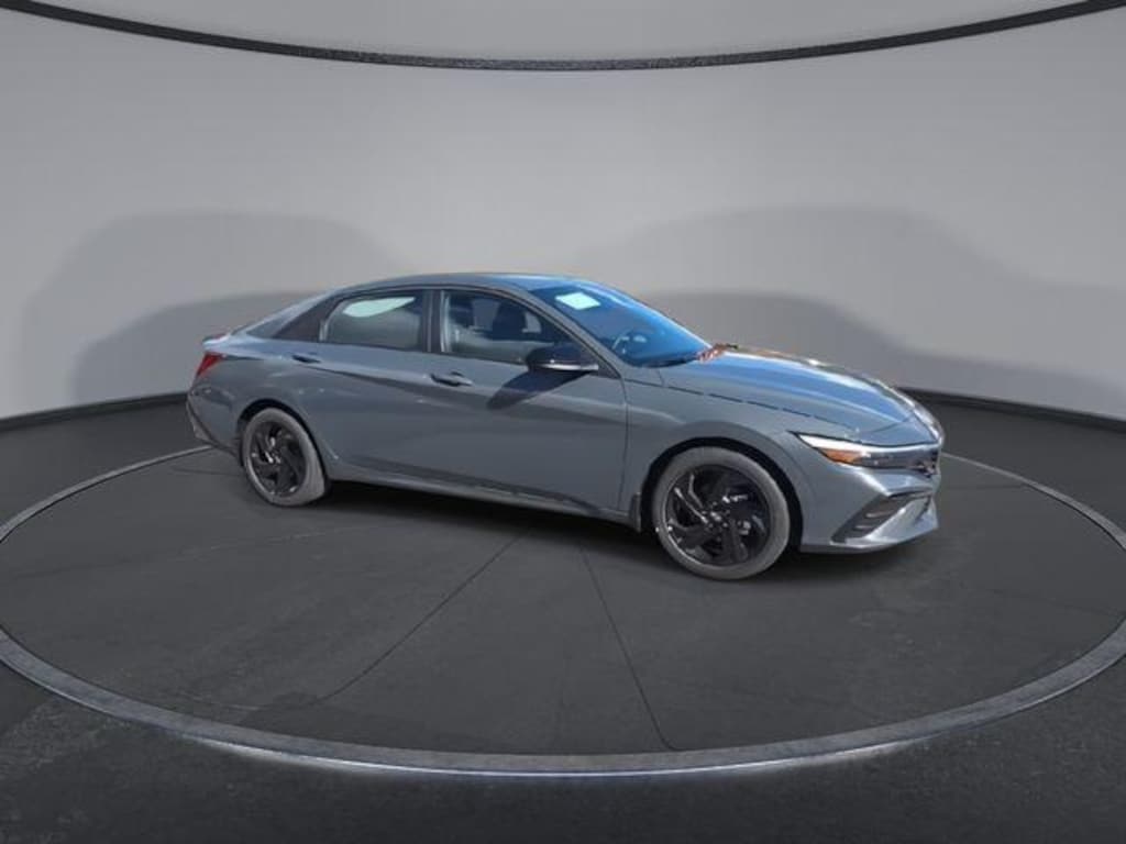New 2026 Hyundai Elantra SEL Sport Sedan
