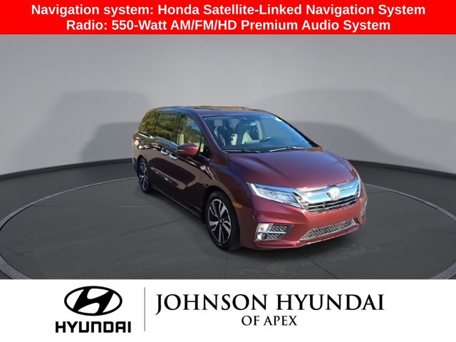 2018 Honda Odyssey Elite photo 2