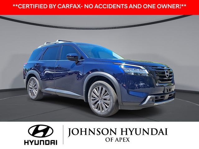 2023 Nissan Pathfinder SL 4WD's photo