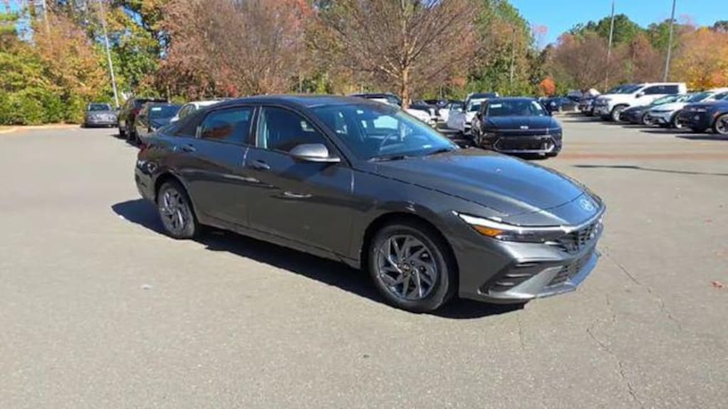 New 2026 Hyundai Elantra Hybrid Blue Sedan