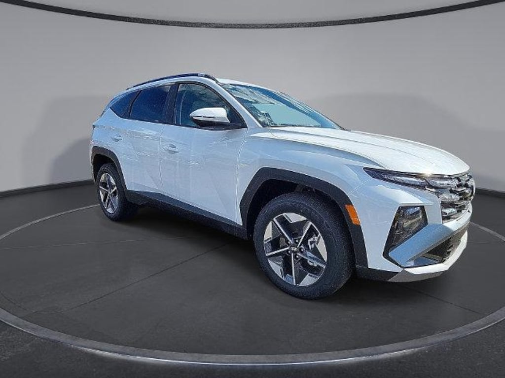 New 2026 Hyundai Tucson Hybrid SEL Convenience SUV