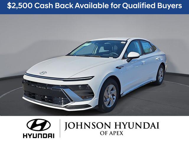 2026 Hyundai Sonata SE's photo