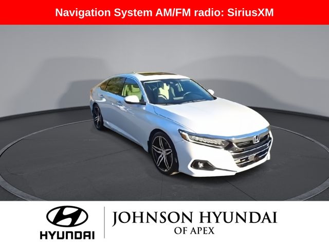 2021 Honda Accord Touring 2.0T photo 2