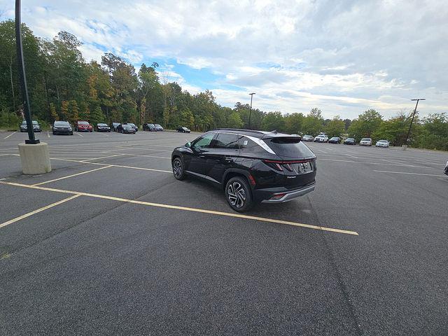 2025 Hyundai Tucson Limited - Photo 17