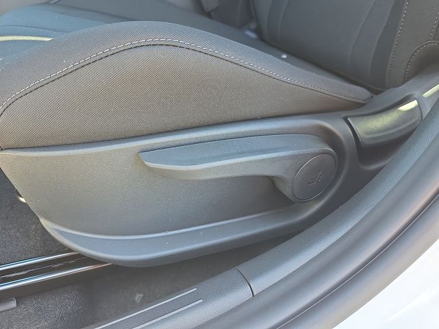 2026 Hyundai Elantra SEL Sport - Photo 39