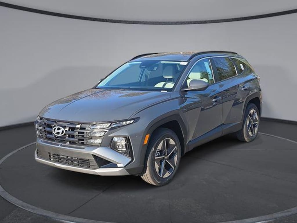 New 2026 Hyundai Tucson Hybrid SEL SUV