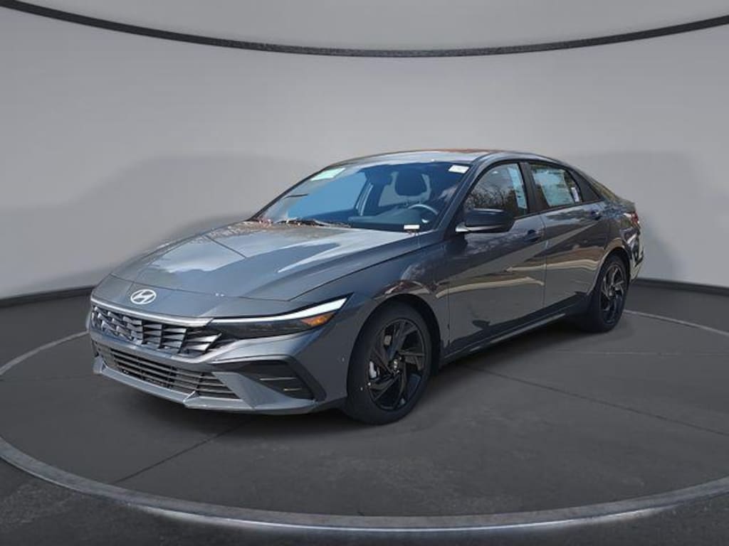 New 2026 Hyundai Elantra SEL Sport Sedan