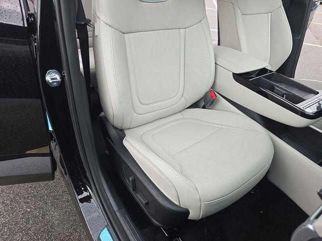 2025 Hyundai Tucson Limited - Photo 19