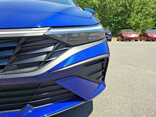 2024 Hyundai Elantra SE - Photo 34