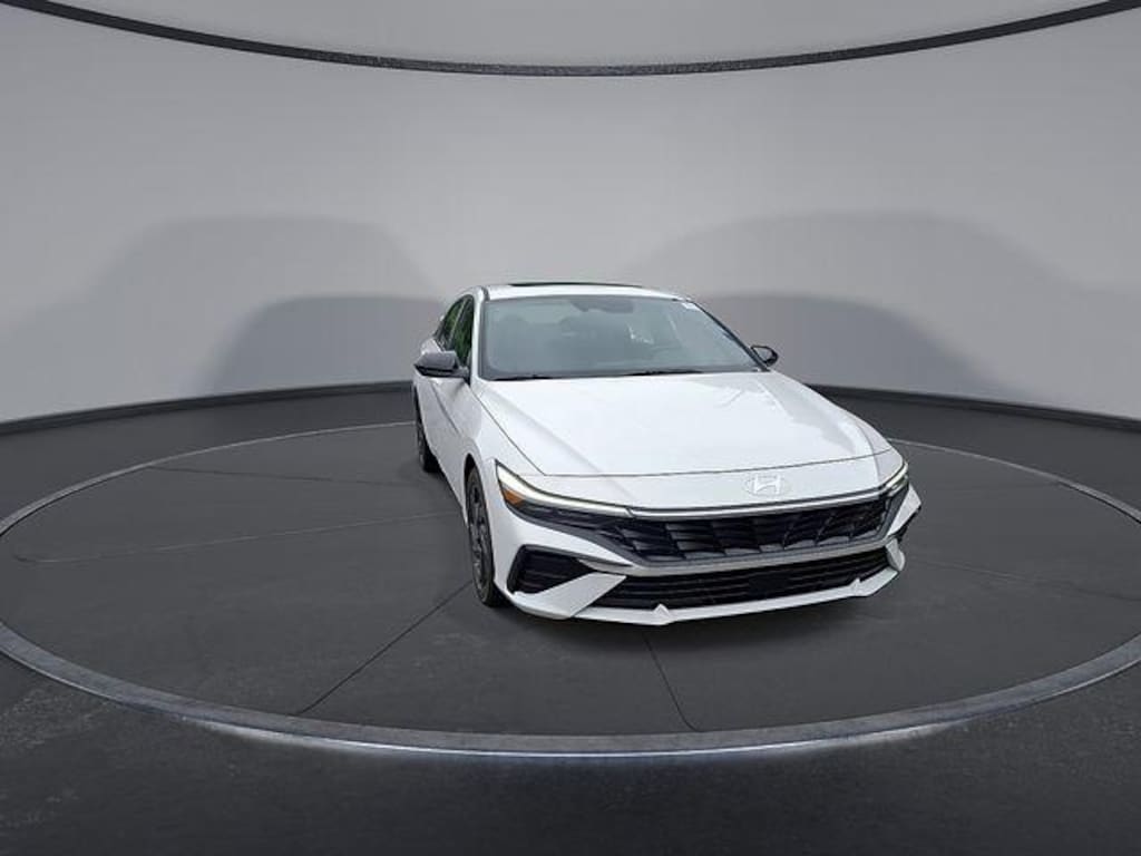 New 2026 Hyundai Elantra SEL Sport Sedan