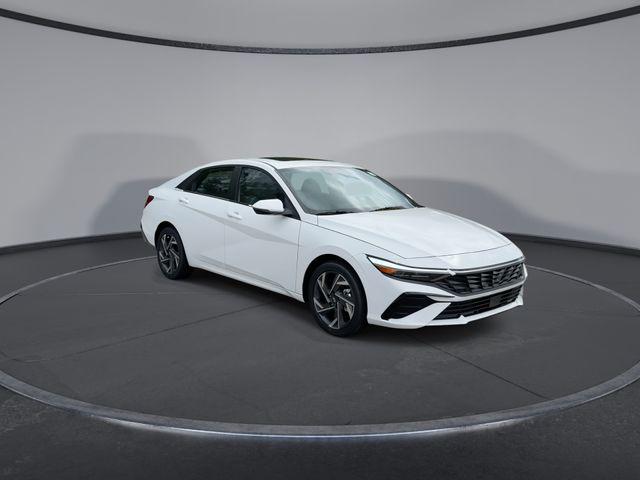 2025 Hyundai Elantra Hybrid Limited photo 2