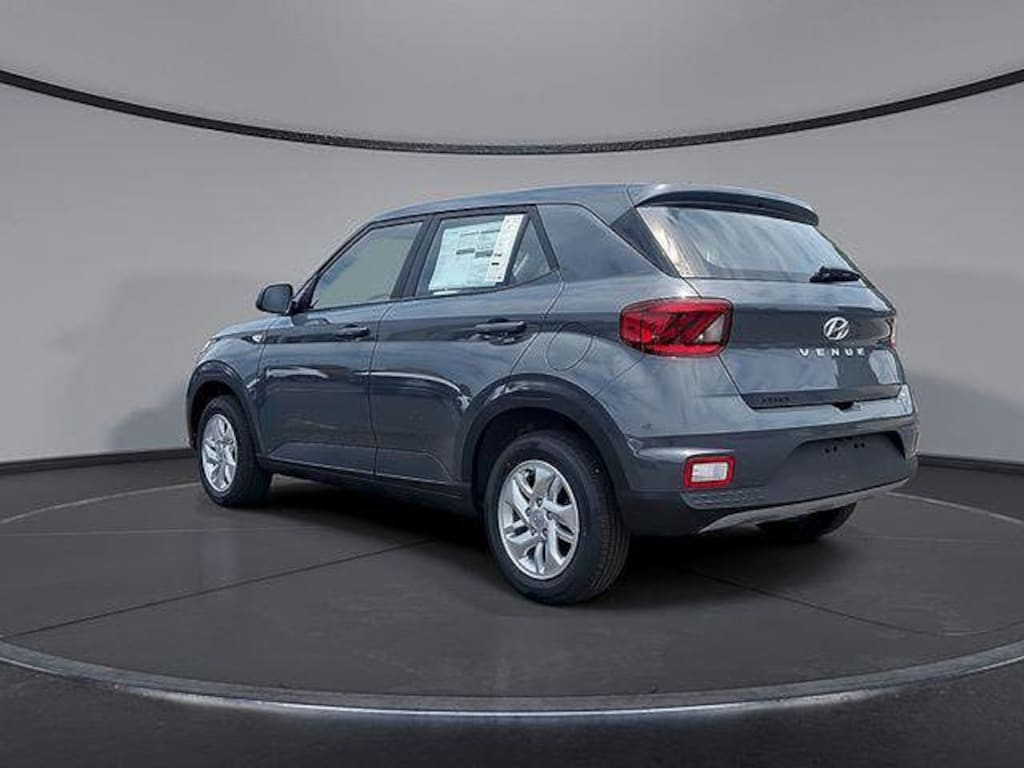 New 2026 Hyundai Venue SE SUV
