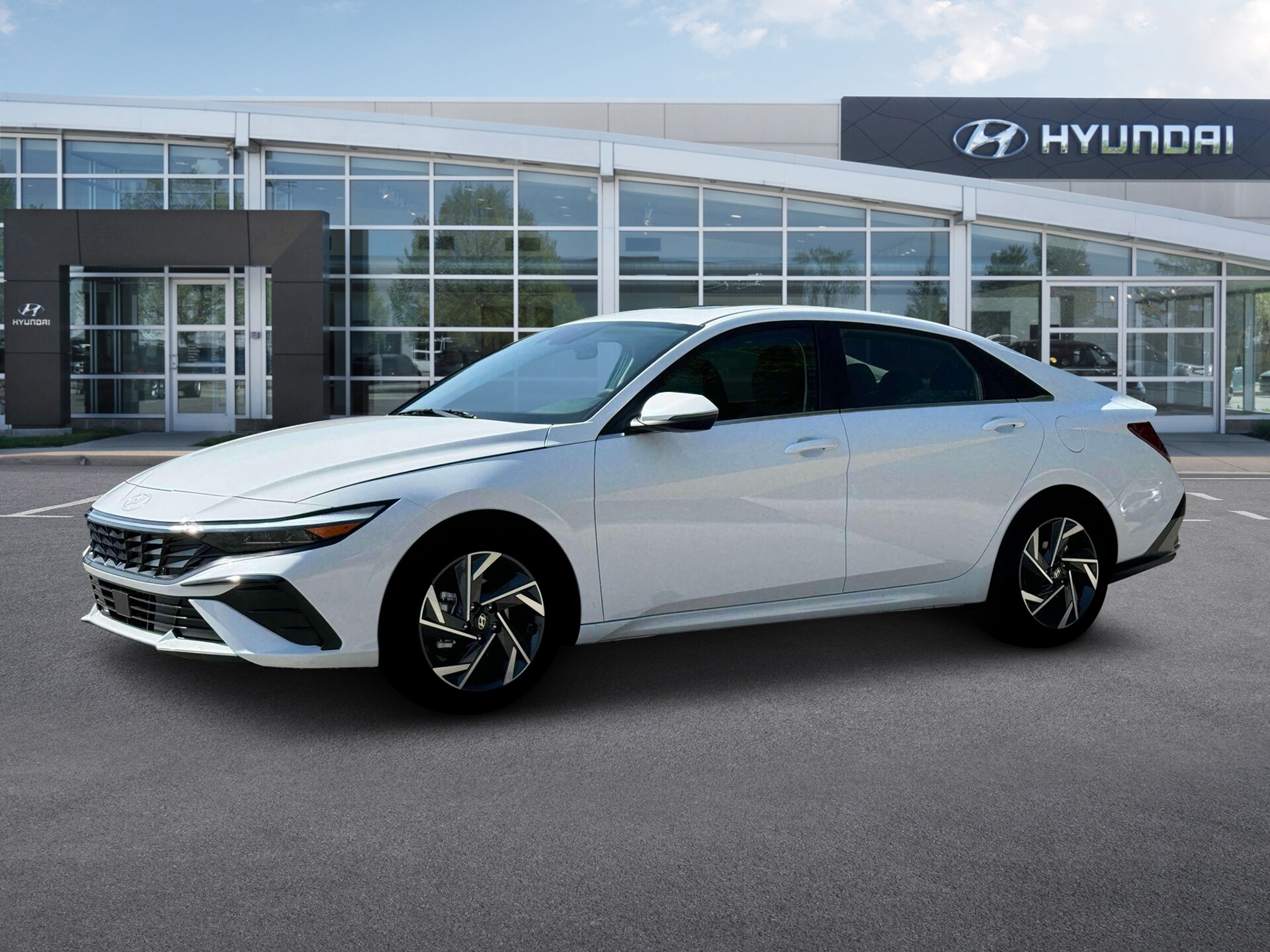 2025 Hyundai Elantra Hybrid Limited photo 2