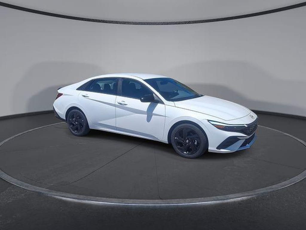 New 2026 Hyundai Elantra SEL Sport Sedan