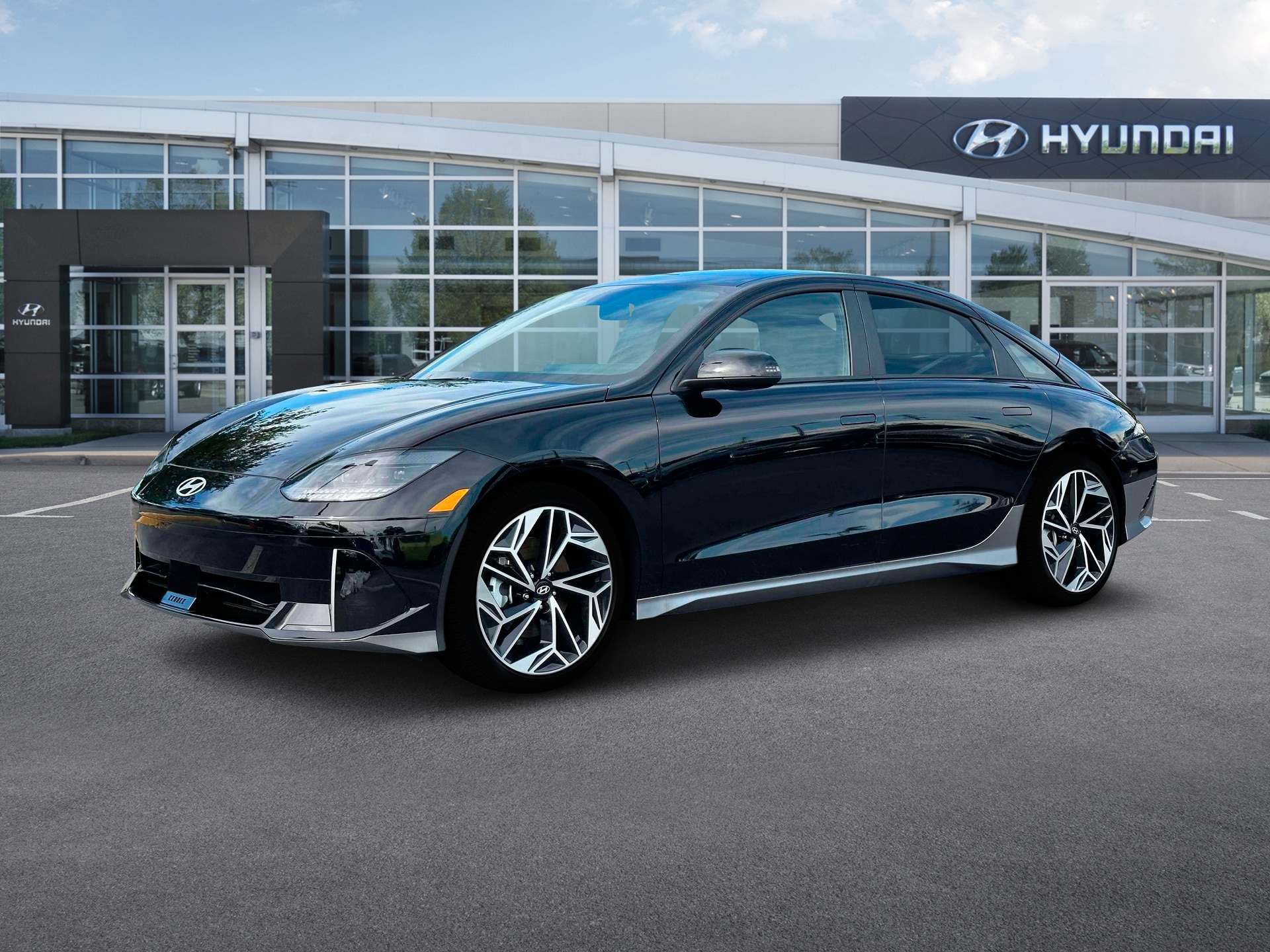 2024 Hyundai Ioniq 6 SEL photo 2