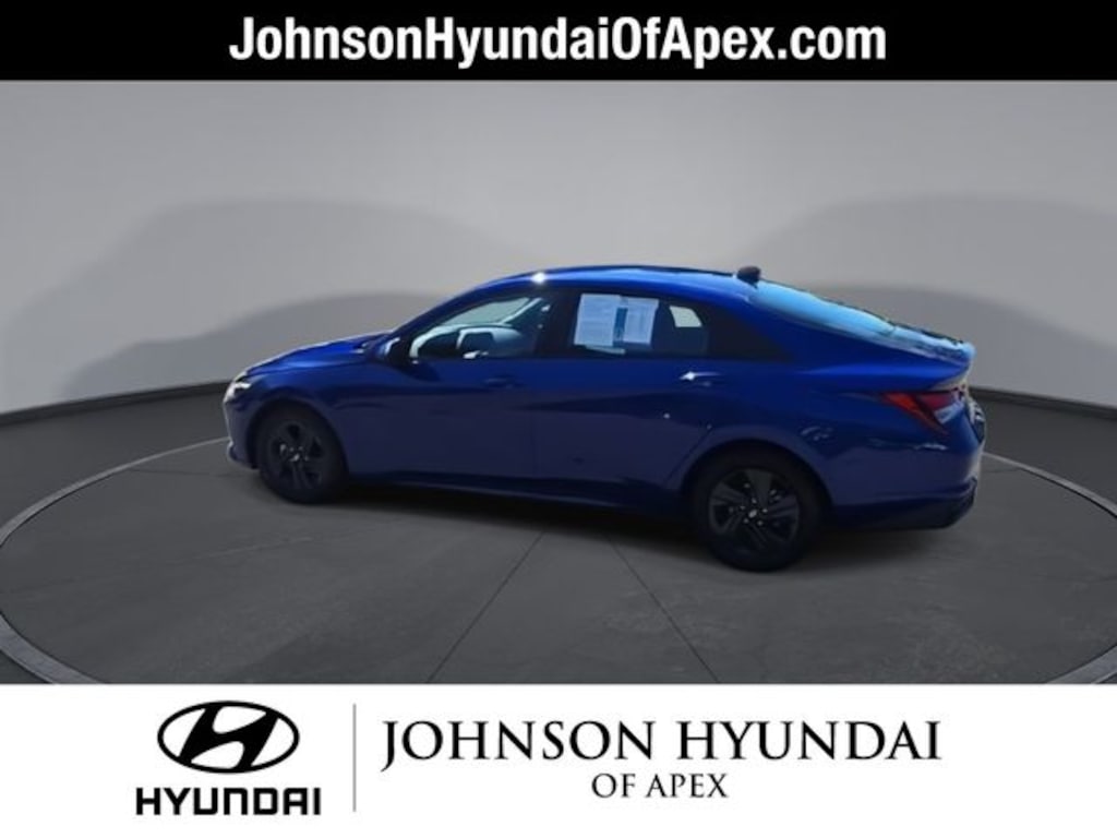Used 2022 Hyundai Elantra SEL Sedan