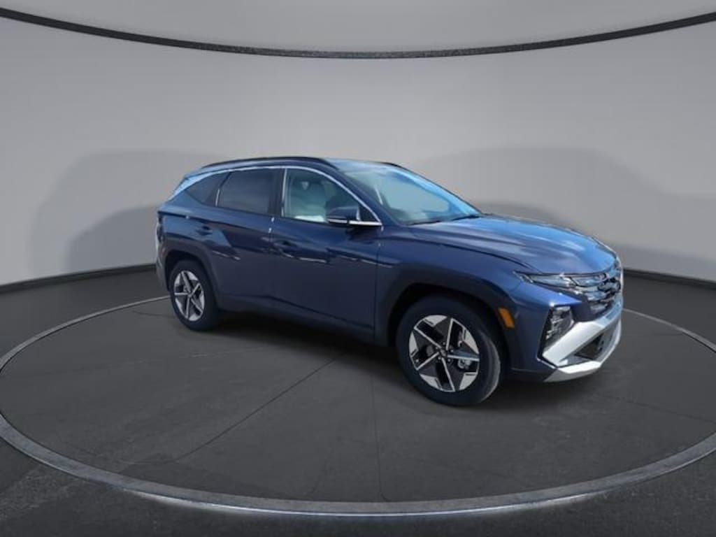 New 2026 Hyundai Tucson SEL Premium FWD SUV