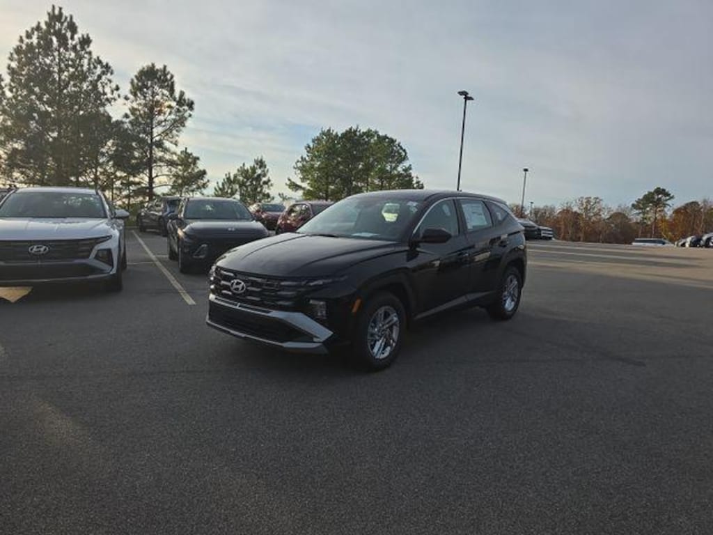 New 2026 Hyundai Tucson SE FWD SUV