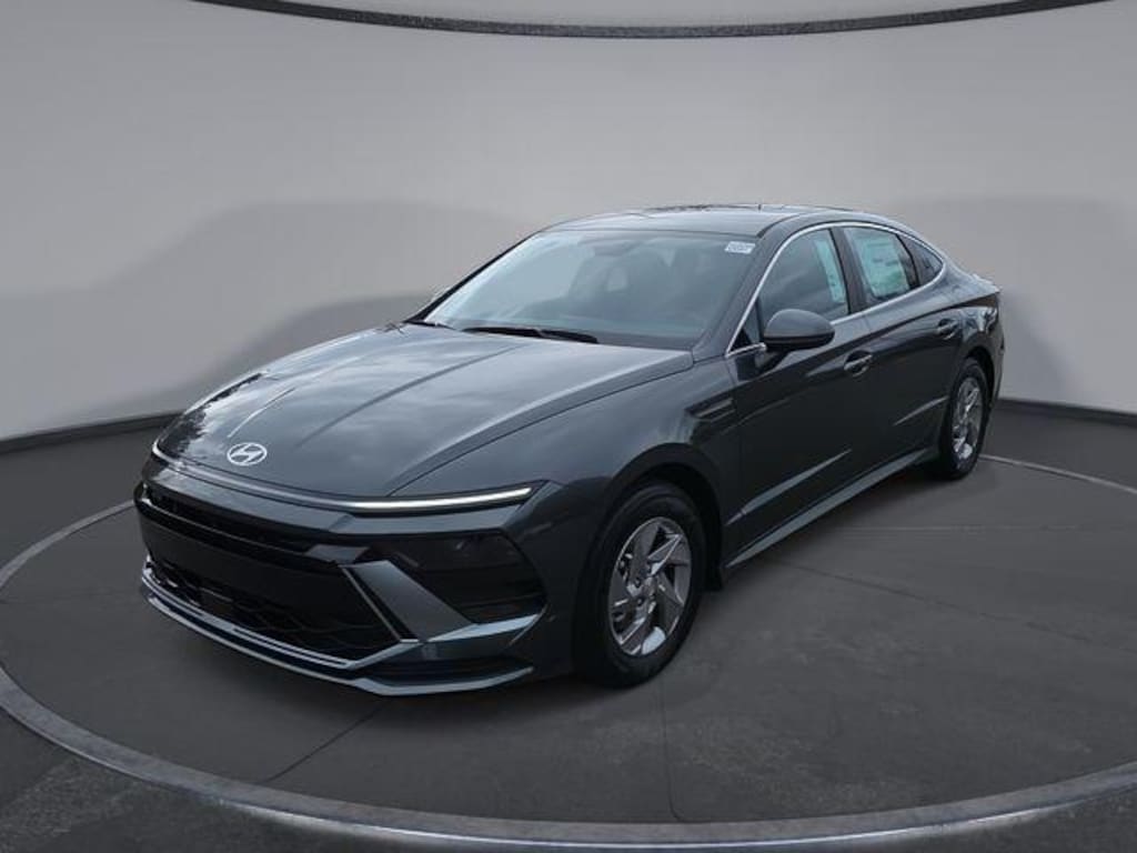 New 2026 Hyundai Sonata SE Sedan